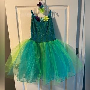 Ballet dance costume with hair piece